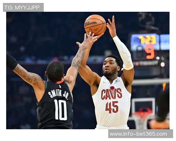 米切尔在场提升骑士战斗力显著不在场表现大幅下滑 米切尔在场提升骑士战斗力显著不在场表现大幅下滑