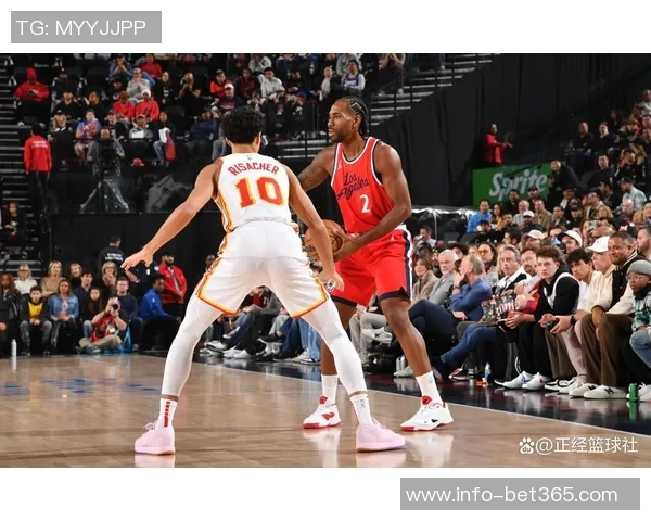 快船半场战报杨瀚森缺阵球队落后开拓者6分大洛表现出色贡献19分哈登也有14分进账